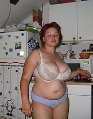 Curvy Voluptuous Mommies